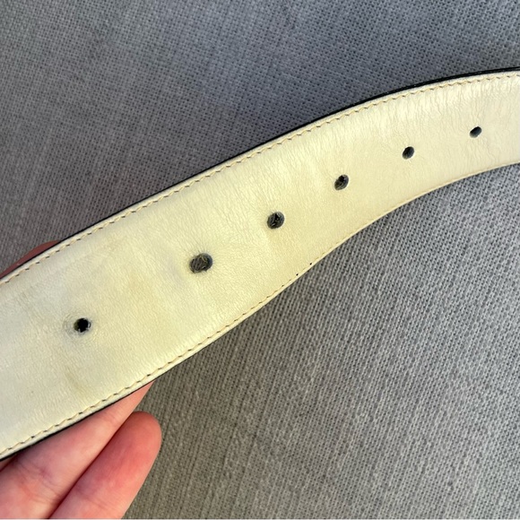 Gucci GG Gold Buckle Dark Blue Belt unisex - Picture 2 of 5